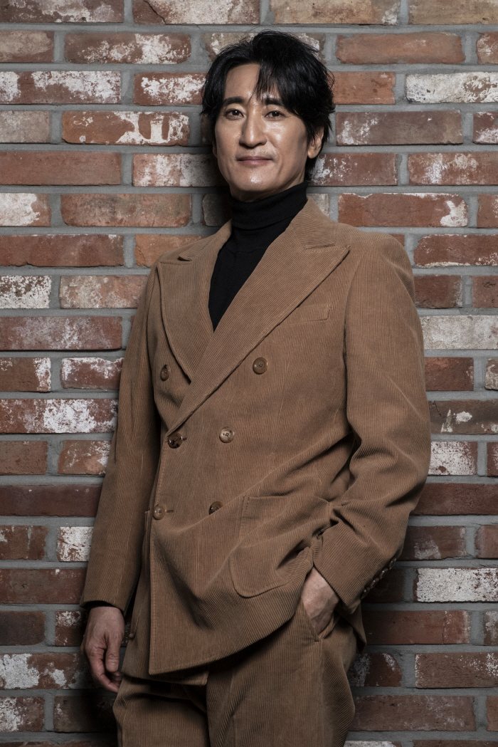  Shin Hyun-joon has a granddaughter-like daughter when he was 55 years old..Imagining my daughter's wedding without me, I started my diet (ghost police)