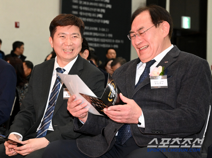 P.E. New start, 3 gold medals are together! Chairman Ha Hyung-joo's sports hero dedication ceremony, warm meeting with Chairman Yoo Seung-min X Jung Jin-wan