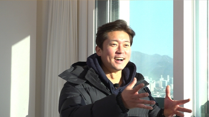 Kim Dae-ho, I'm not going to go to an expensive house again because my face turns red in the face of a sudden accident during the broadcast (Holmes)