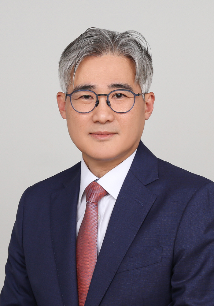 Reconstruction of the Seulgae femoral ligament has been confirmed for the first time in Korea for a five-year long-term effect...clinical and functional improvement