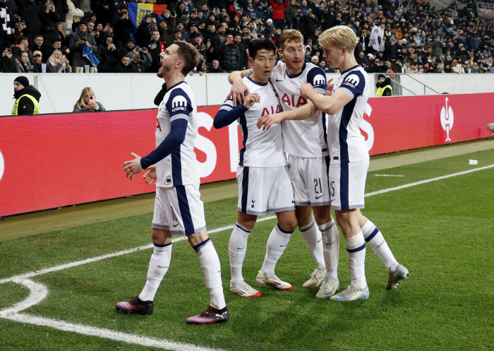 Super super awesome! Son Heung-min scored double digits for 9 consecutive seasons as EPL legend...Tottenham's 10th place alone after beating Kane