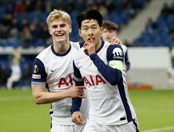 Super super awesome! Son Heung-min scored double digits for 9 consecutive seasons as EPL legend...Tottenham's 10th place alone after beating Kane