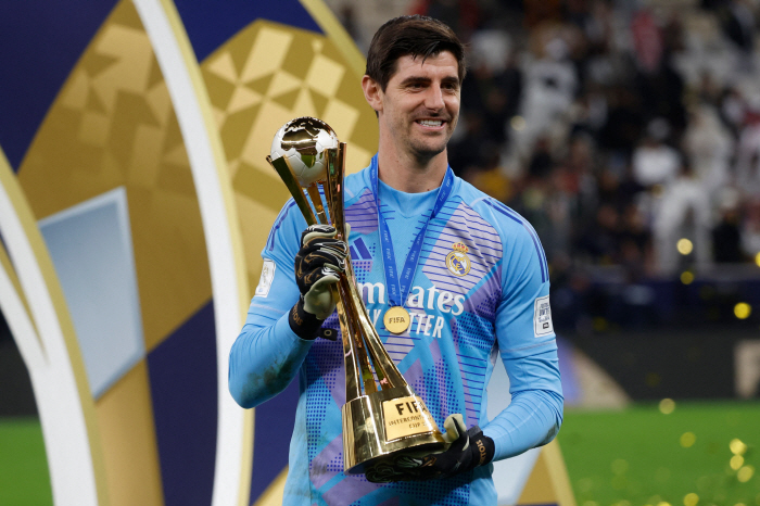 The effect of regime change? Courtois, a Belgian masterstroke who disappeared, will be revived...The new coach is the best player, hinting at the re-recommendation