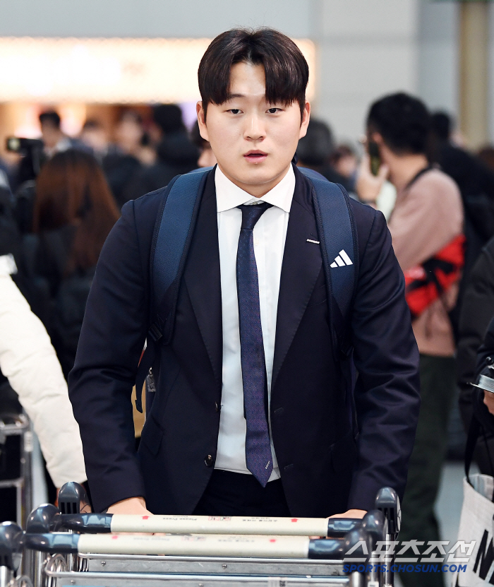 Kim Min-seok, who left with a smile, Kim Taek-yeon, the porter of the world's business