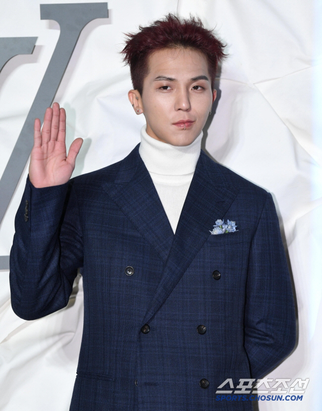 Song Min-ho, suspected of poor service, filed a lawsuit against painting  Is it because of his reputation? 