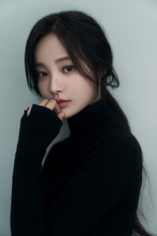  Yeonwoo Reflects on a Busy Year and Success with 'The Tale of Lady Ok'