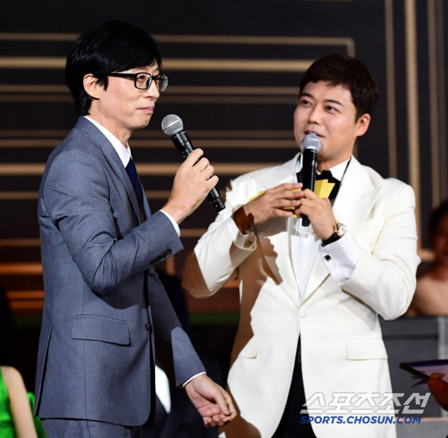 Yoo Jae-seok vs. Jun Hyun-moo Battle for MBC Entertainment Awards Grand Prize