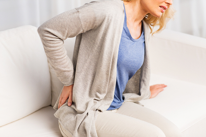 After the holidays, I had back pain and pyelonephritis