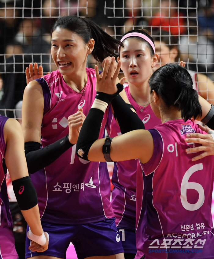 Kim Yeonkyung, power! Heungkuk Life also made a return match in three days 20 wins, first come...Jeong Kwan-jang won 13 consecutive games → 2 consecutive losses
