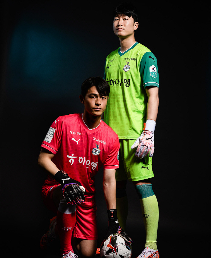  Daejeon Hana reveals the uniform for the 2025 season! World's First Generative AI Production