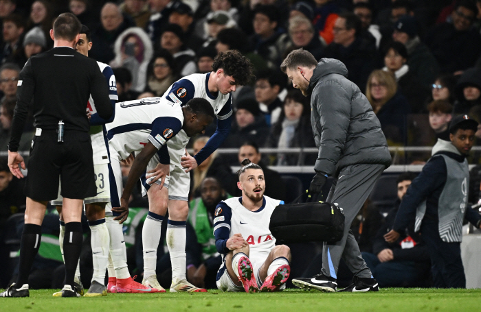 Son Heungmin, emergency! Tottenham's defense collapsed again with a cruciate ligament rupture...Tournament schedule tight → SON Winning Cup red light