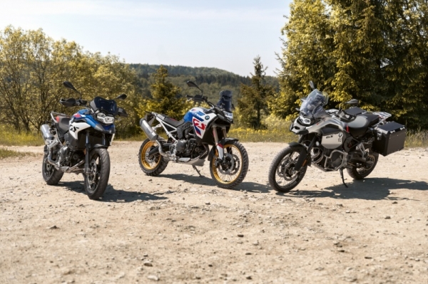 BMW Motorad to carry out special promotions for GS line-up and CE 04 purchasing customers