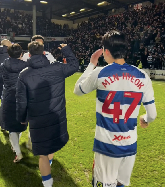 Isn't it for Korean marketing?→ The greatest prospect ever to shake the championship! Yang Min-hyuk, a player who will excite fans even by playing as a substitute for 2 consecutive games  contributing to the final goal