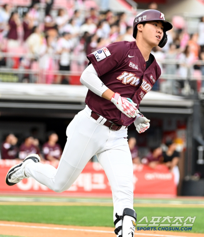 Outfielder Jang Jae-young → 1st pass of Mir Sangmu before Tommy John surgery! Doosan has no applicants 