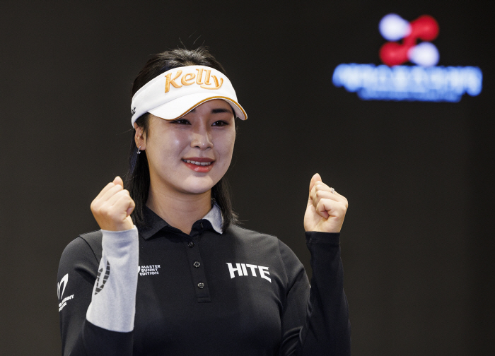 Im Jin-hee tied for third place in the Founders Cup for the first time to win...Yoon-na ranked 72nd on the first day of LPGA debut