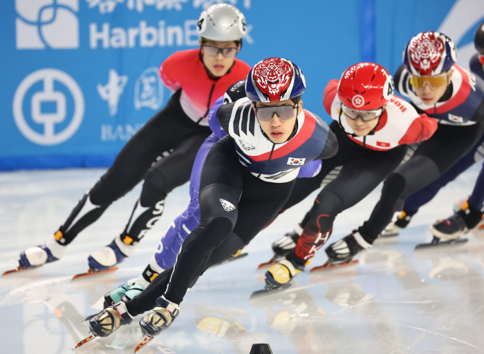  Park Jiwon, the king of short track, won two men's short track 1,500m gold medals!Jang Sungwoo is → Lin Xiaojun is