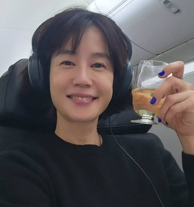  Kim Jiho reunited with his daughter who is studying in LA, and even went on a campus tour