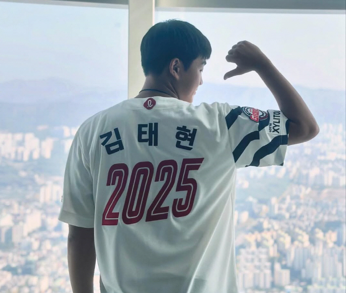 Seokmin, Jin, Kwanghyun. There's no left-handed ace at Kook University again this year, right? Attention is paid to Koo Chang-mo, Lee Eui-ri, Son Joo-young, and Kim Jin-wook as the first, third, and fourth rookies 