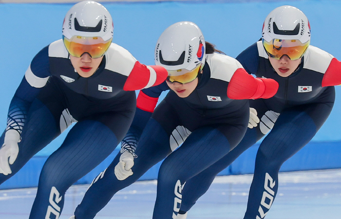 Park Ji-woo X Jung Yuna X Kim Yoon-ji, 女 Chuwol Bronze Medal Korean Ice Speed 金353 Mei 