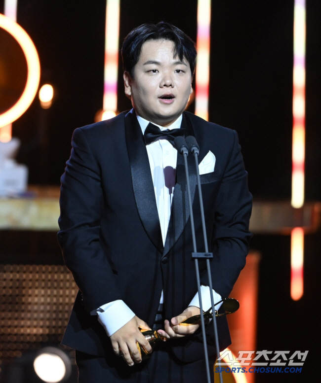 Kwak Tube, were you this ambitious?I will be back after receiving the Entertainment Awards 17 years later (Plan 2 of Jeon Hyun-moo)
