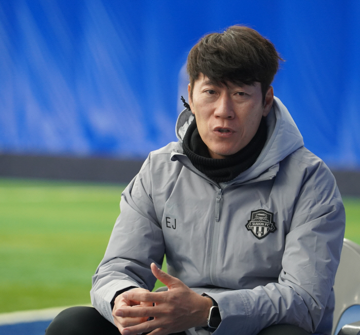 Sharp Bowl Season 2 Coach Kim Eun-jung is expected to be in the relegation zone again this year?It doesn't matter. 