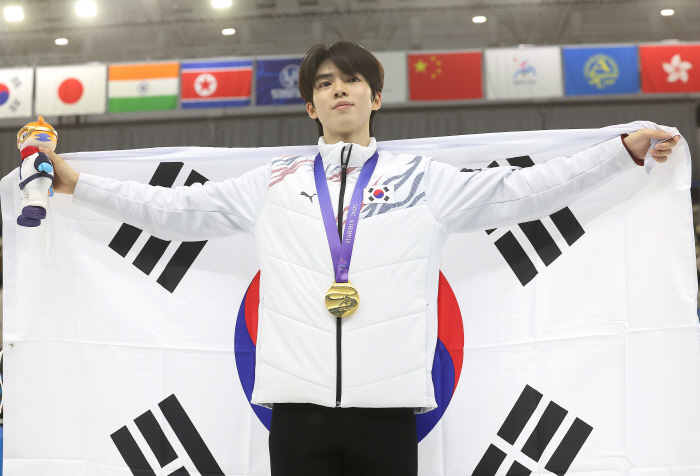 They brought down Japan Kim Chae-yeon → Cha Jun-hwan, figure AG's fi ...