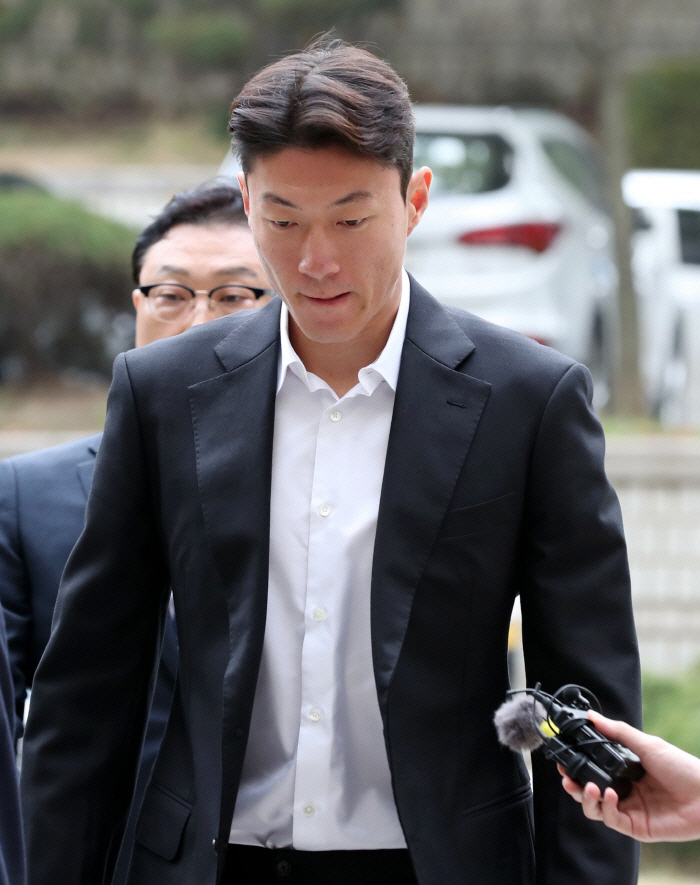 Hwang Ui-jo, a member of the national team, is sentenced to one year in prison for illegal filming and suspended for two years, effectively ending his career in the national team
