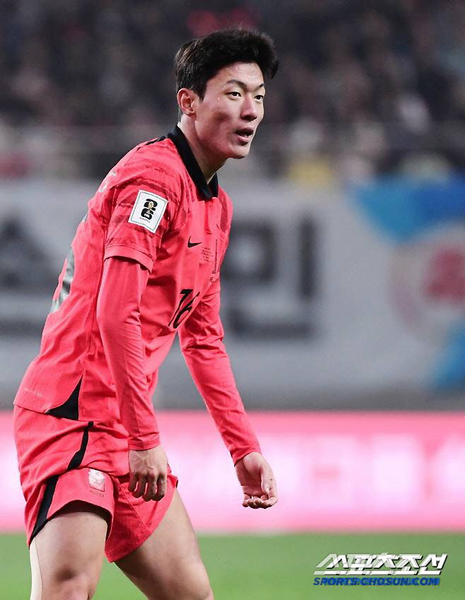 Hwang Ui-jo, a member of the national team, is sentenced to one year in prison for illegal filming and suspended for two years, effectively ending his career in the national team