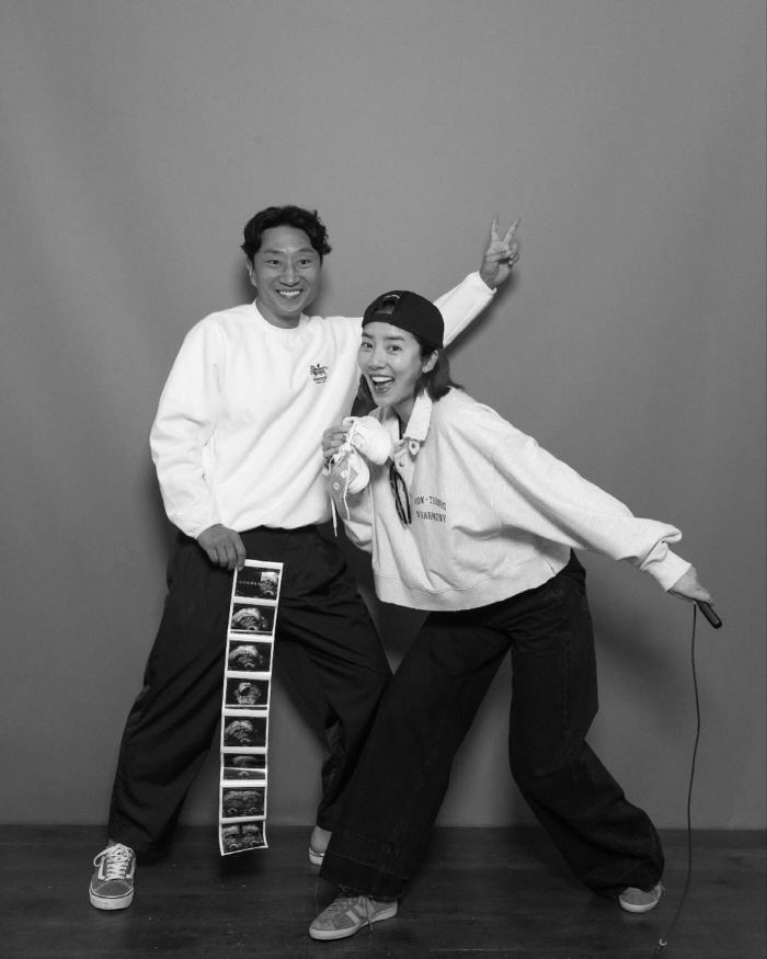 Lee Kyu Hyuk ♥ Son Dambi, I failed before giving birth in April Tears. What's going on