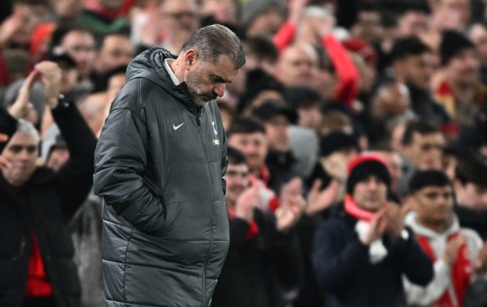 Tottenham's drastic decision to replace Postecoglou → He is humbled but smart