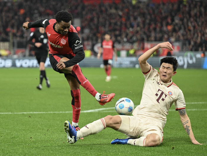Bayern's leadership is confident after the match against Leverkusen. Don't recruit Jonatantha, you have Kim Min-jae!