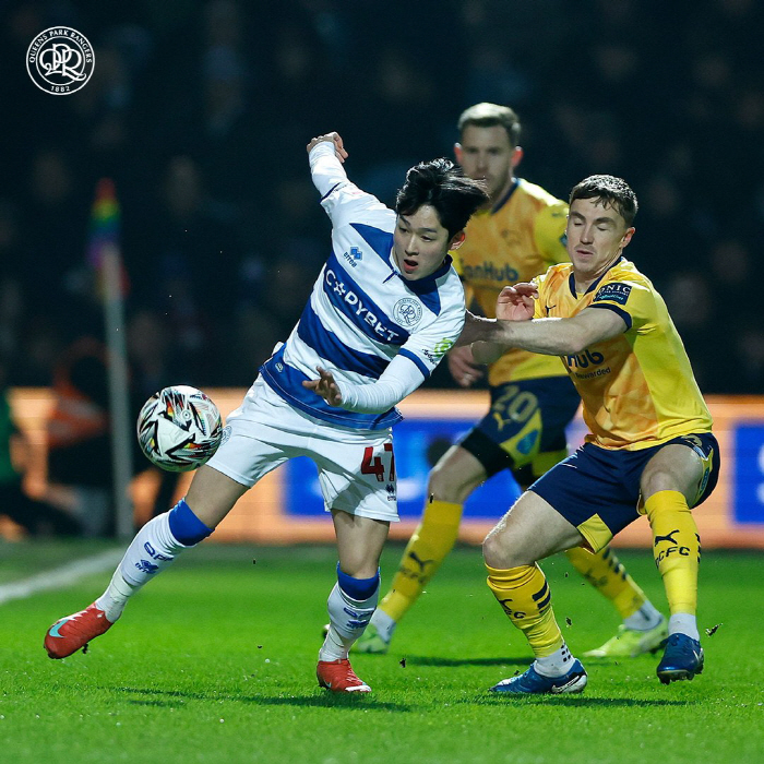 Big twist! Is he watching outstanding player Postecoglou? Yang Min-hyuk, the first assistant in the first selection, captured the QPR coach with just one game