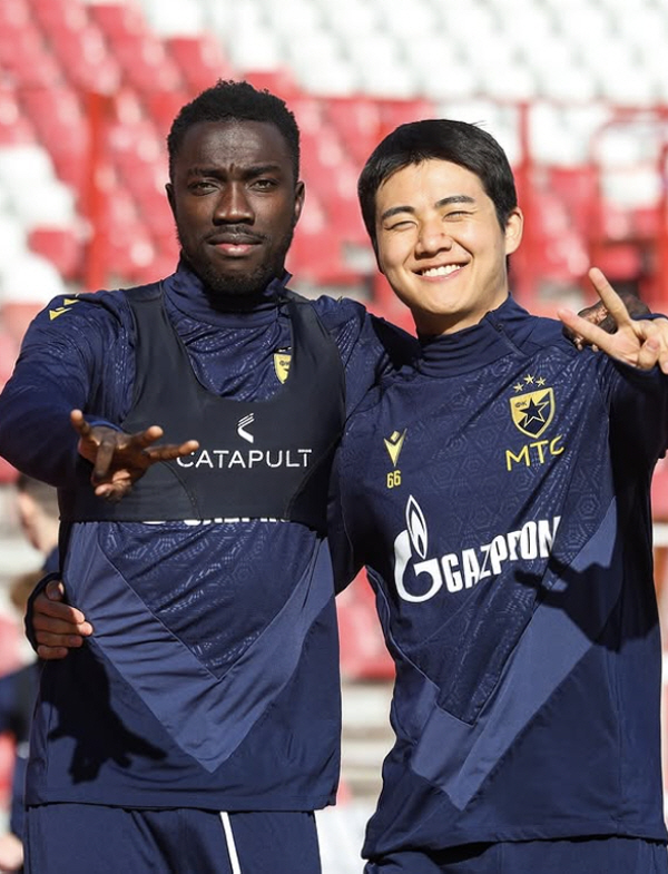 Did you wake up to soccer at the training center? Chestnut Head Seol Young-woo achieves his first multi-goal  double-digit attackpt in Europe...Serbia Ranked 2nd