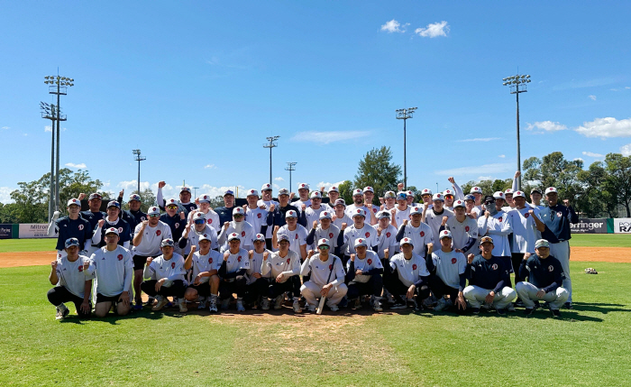 Lotte transfer student Choo Jae-hyun of Doosan Bears is a surprise MVP in the spring camp! Blue-and-white match with .500 Bulbat → Coach Lee Seung-yeop checked his preparation fiercely