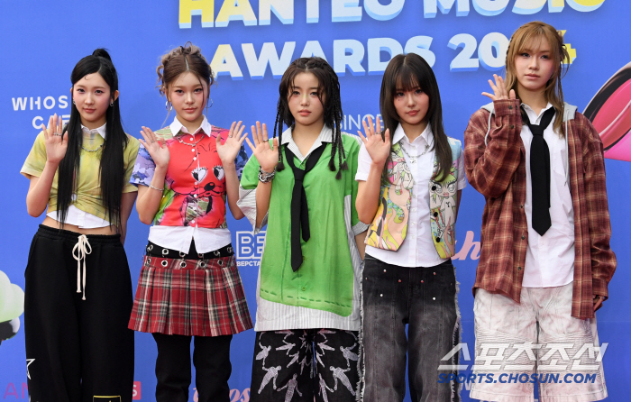  Youngpa's unique fashion