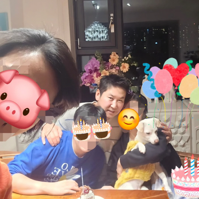 Shin Dong-yeop, ♥ Producer Sun Hye-yoon, give a lot of kisses to the children at the birthday party