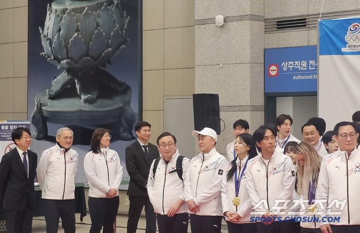 Minister Yoo Inchon X Deputy Minister Jang Mi-ran X Yoo Seung-min Elected Harbin's Liberation Ceremony, 180 degrees different from the Paris Olympics, and a new sports landscape