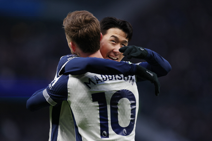 Son Heung-min, the center of criticism, is the most upsetting thing about our team's fans saying that