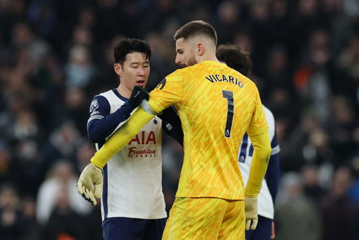 Son Heung-min, the center of criticism, is the most upsetting thing about our team's fans saying that