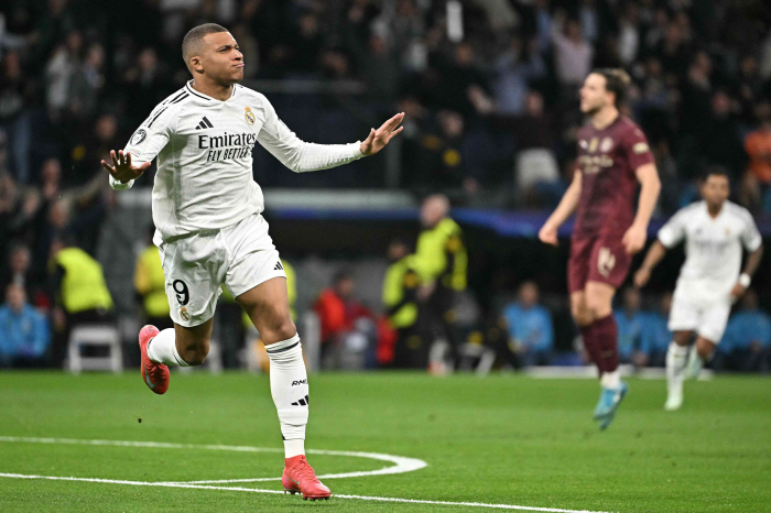Who's Holan? Mbappe, hat-trick one-man show in front of 1% Guardiola...Real Defeat Man City 31 to advance to the round of 16