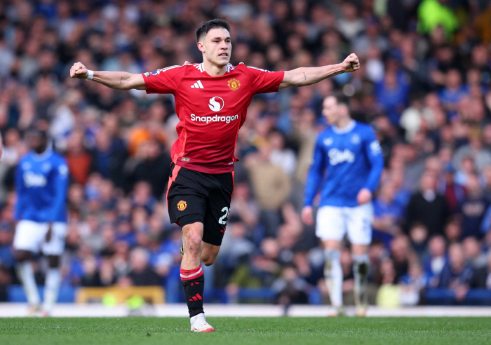 The culprit is The Licht! PK Stolen Everton → Manchester United revived after dying...Moyes Fury Explodes