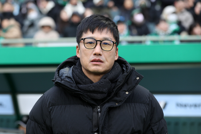 Gwangju coach Lee Jung-hyo after Jeonju's slugfest, a tough match with deep regret