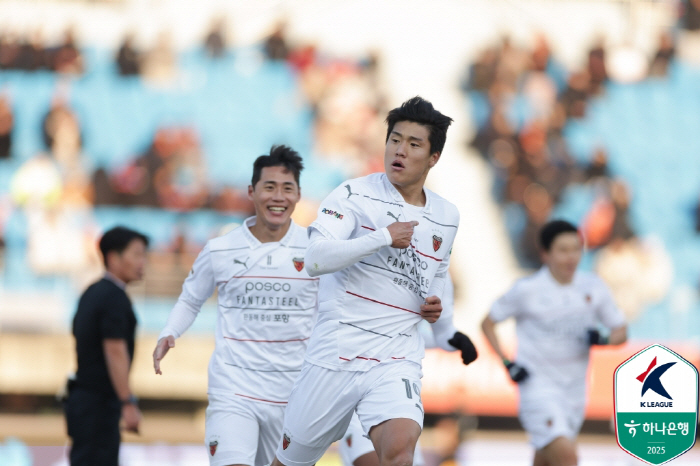 Forget Yang Min-hyuk. Lee Ji-ho, Gangwon Manjitman, K-League debut goal multi-goal explosion! Gangwon 21 come-from-behind wins over Pohang first win under Jung Kyung-ho's system