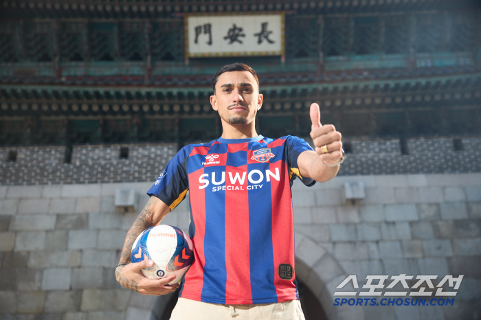 Deep into the mechanical center field! Suwon FC Recruit Brazilian MF Luan 