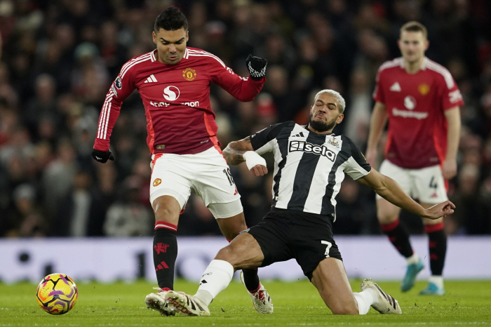 I'm not going to cut my salary? Manchester United are in a mess, with £350,000 a week likely to remain until 2026 at Wolkle