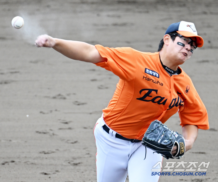 It's 156km without zero, which was a fear for Lee Hye-cheon's second batter, and you don't think it's going to be scary anymore?