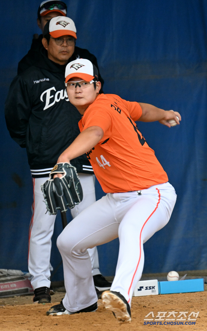 It's 156km without zero, which was a fear for Lee Hye-cheon's second batter, and you don't think it's going to be scary anymore?