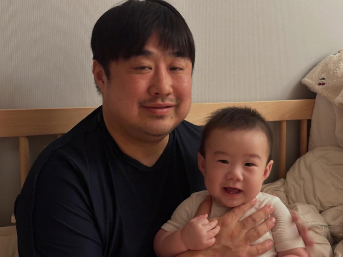 Lee Eun-hyung ♥ Kang Jae-joon reported the sad news on the 200tha son who cried on a thigh injection