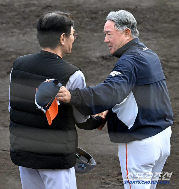 What if the pitcher shakes? to win by hitting…Ryu Hyun-jin pitched two good innings, Hanwha caught KT and won two consecutive practice games