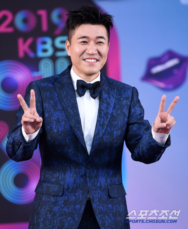 Kim Jong-min, who is getting married in April, is about to be born as a second-year-old this year ♥ Challenge with a girlfriend who looks like Kim Ji-won (groom class) 